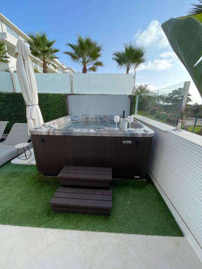 Estepona Luxe Top Appartement In Finca De Cortesin D38 Bagian luar foto
