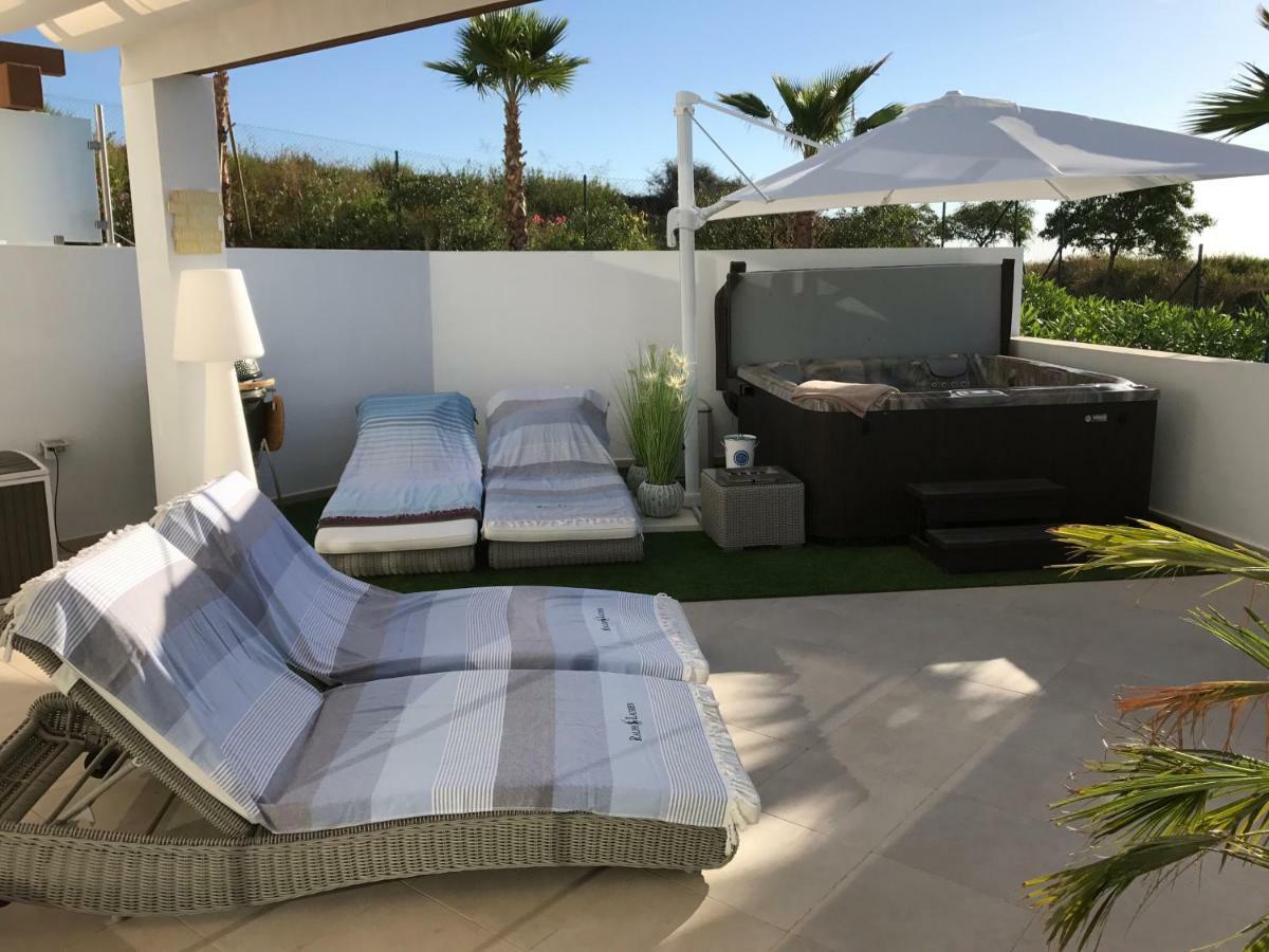 Estepona Luxe Top Appartement In Finca De Cortesin D38 Bagian luar foto